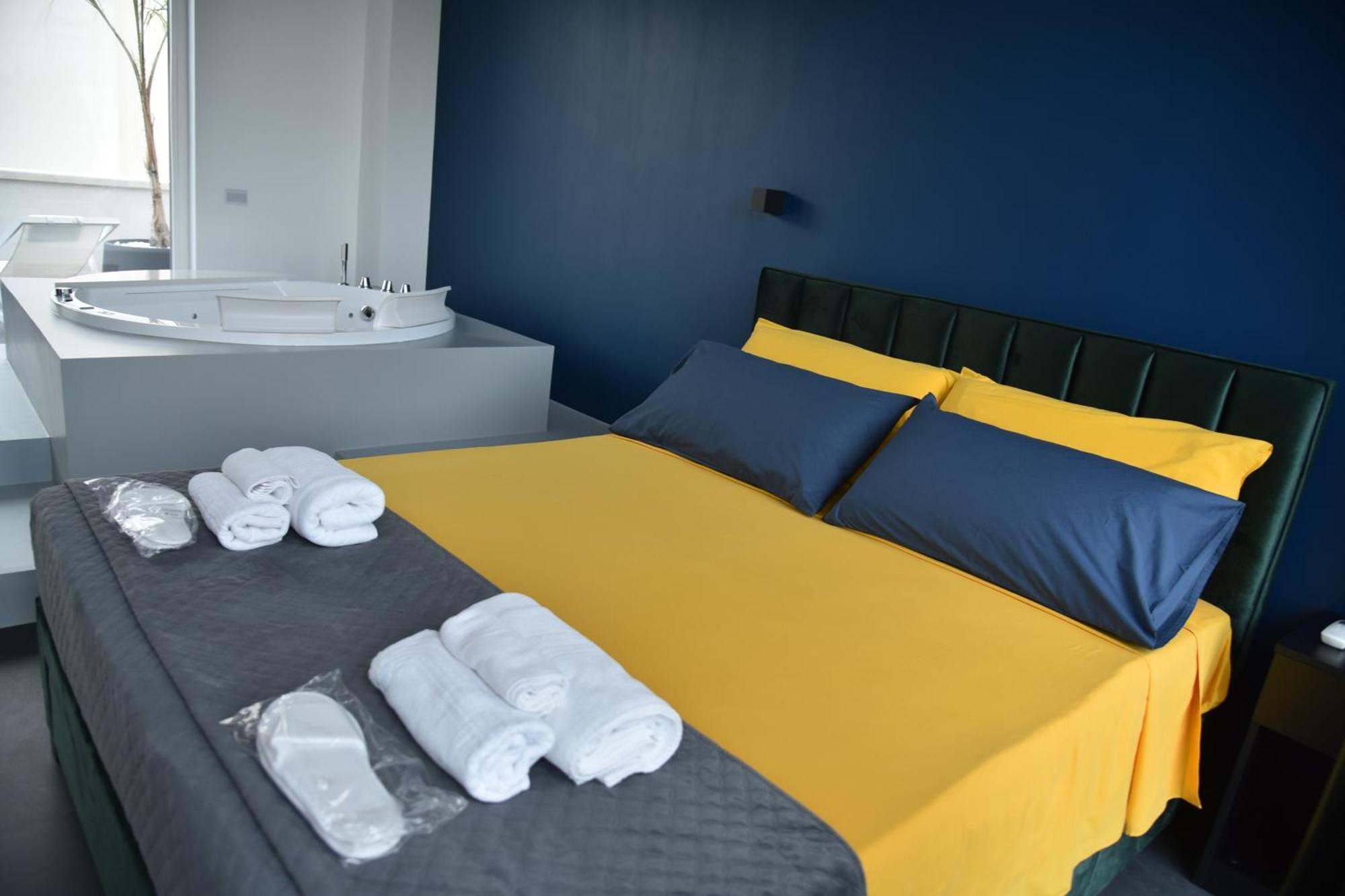 Palms Suites Fasano Esterno foto